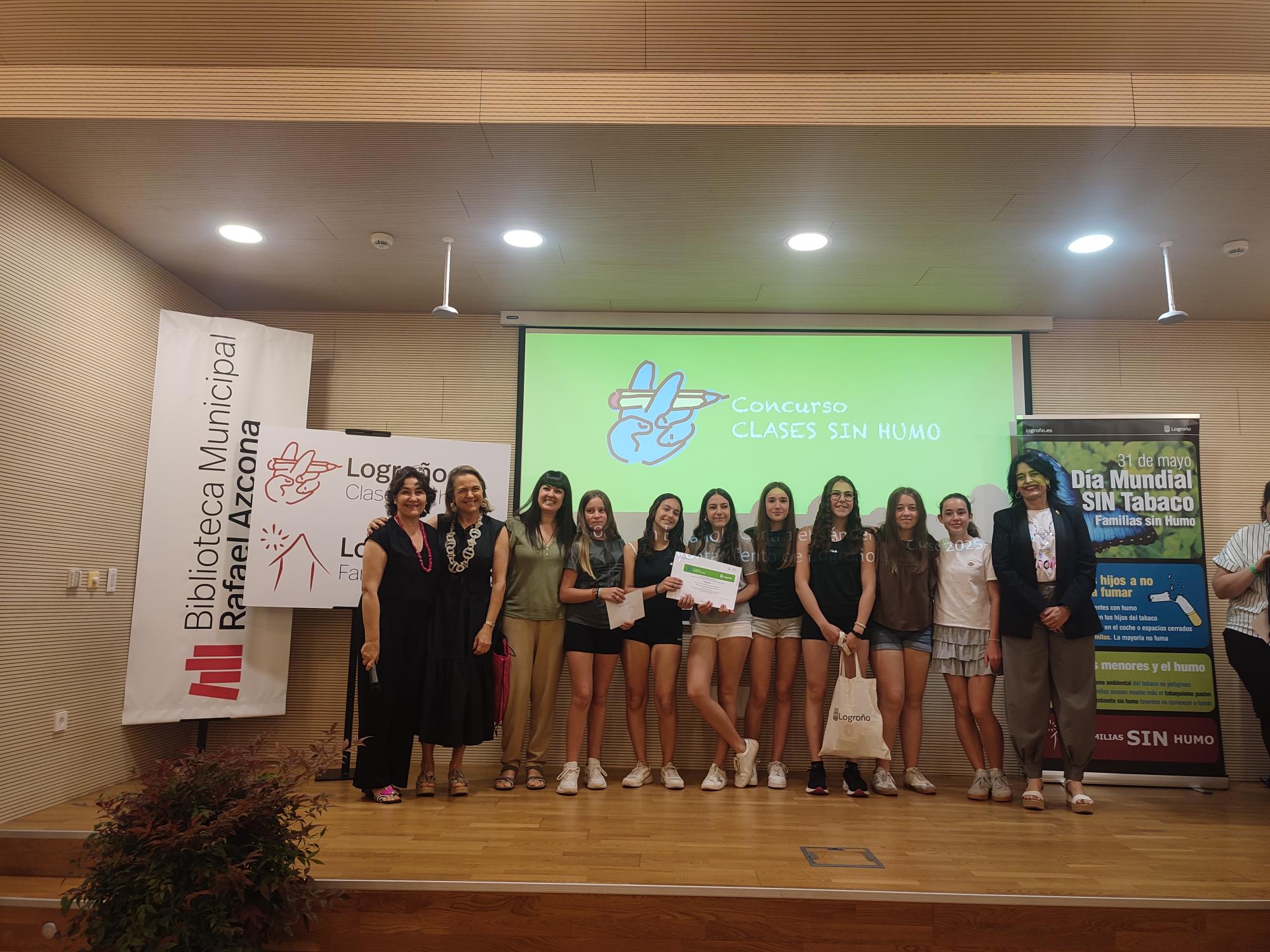 Algunos de los premiados en el concurso