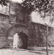 Puerta antigua entrada Logroño